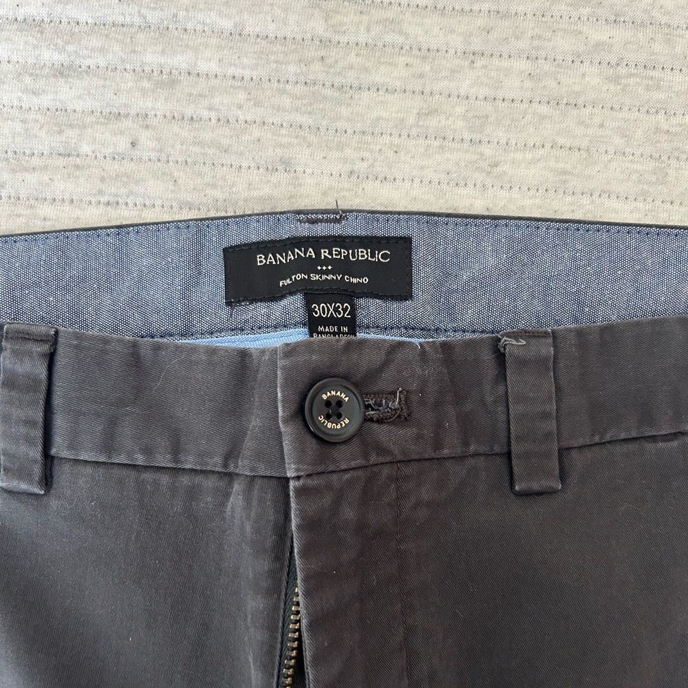 banana republic chino pants size 30X32